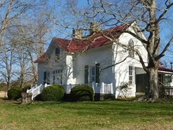 Mulberry Lavender Farm and B&B - 1
