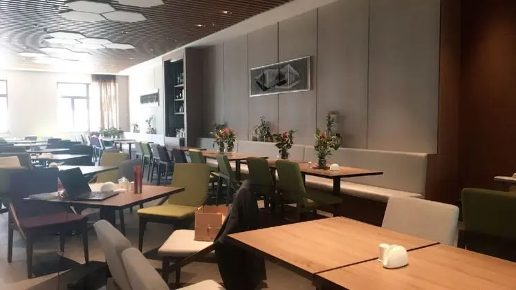 The Mulian Hotel of Bantian Shenzhen - Yerinde Yemek
