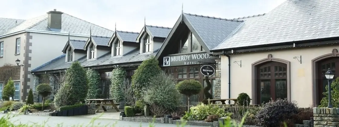 Mulroy Woods Hotel - 1