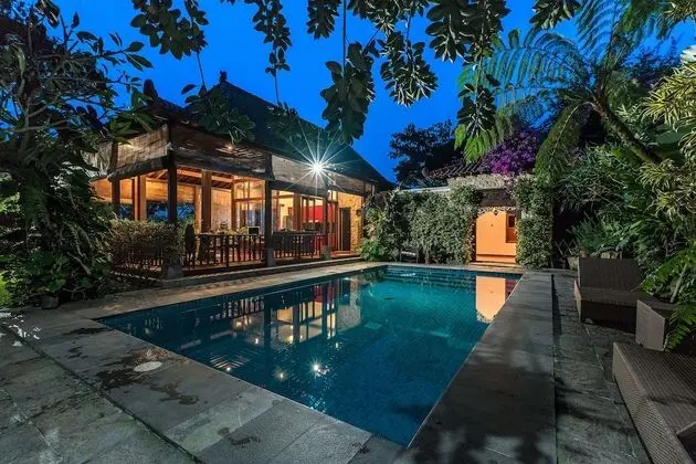 Villa Mulyono