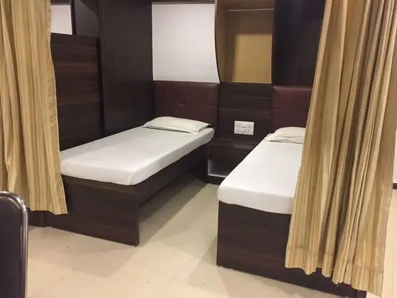 Mumbai Darbar - Oda