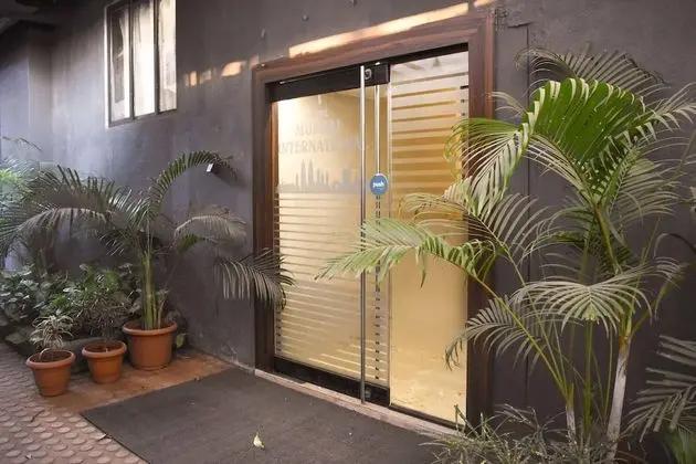 Hotel Mumbai International - Lobi
