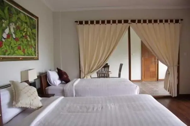 Munduk Sari Garden Villa - Oda