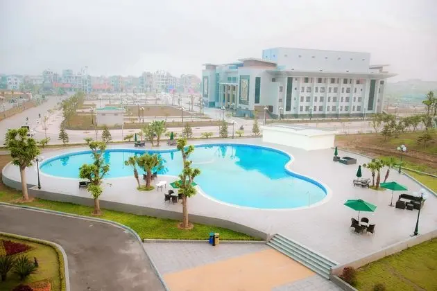 MUONG THANH GRAND BAC GIANG HOTEL - Havuz