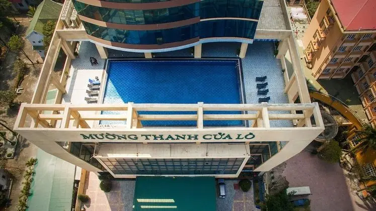Muong Thanh Grand Cua Lo Hotel - Havuz
