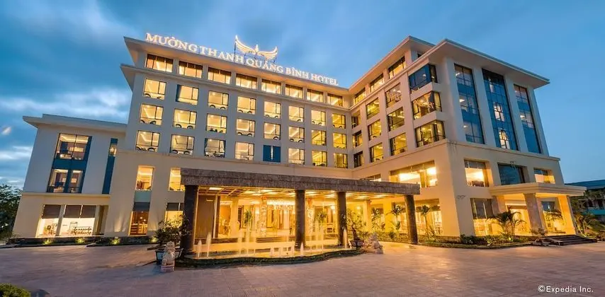 Muong Thanh Holiday Quang Binh Hotel - Dış Mekan
