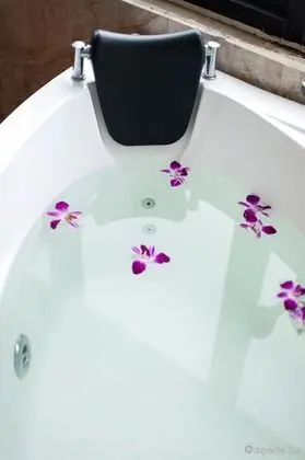 Muong Thanh Song Lam Hotel - Spa