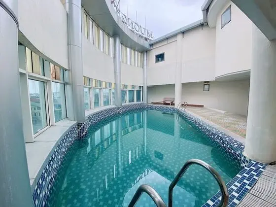 Muong Thanh Thanh Nien Vinh Hotel - Havuz