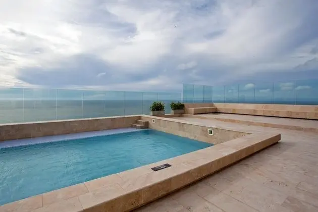 Murano Elite Luxury Bocagrande - Havuz