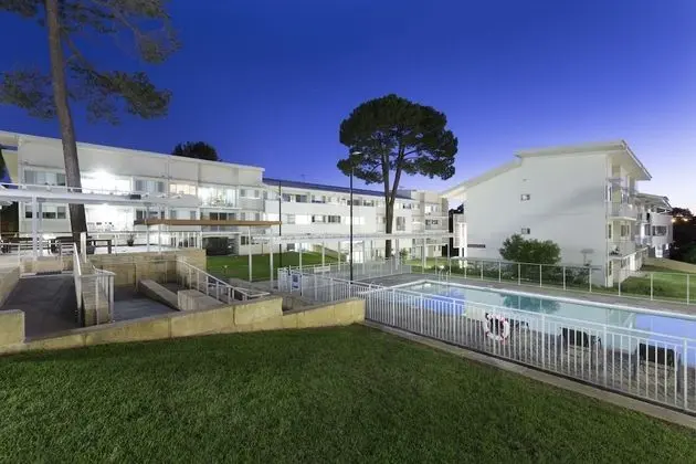 Murdoch University Village