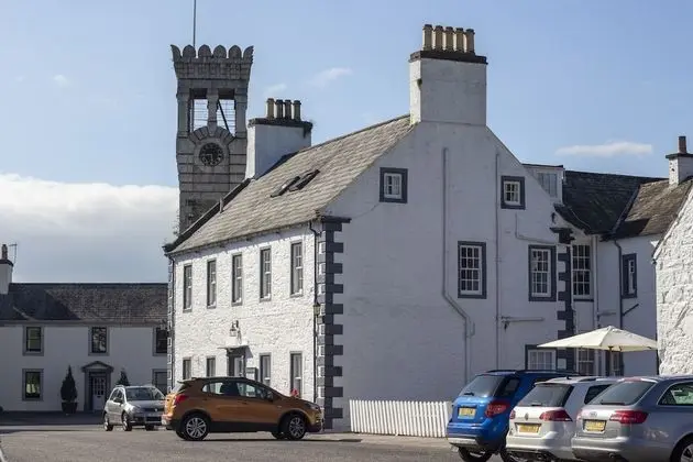 The Murray Arms Hotel