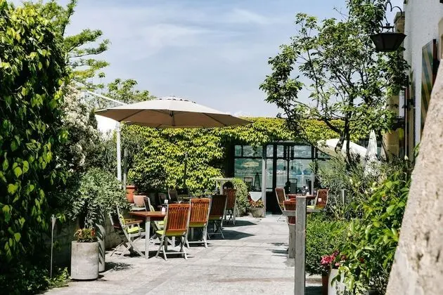 Murtenhof & Krone - Dış Mekan