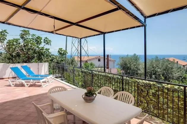 The Muse - A Well Designed Apartment With a Lovely Spacious Terrace - Oda