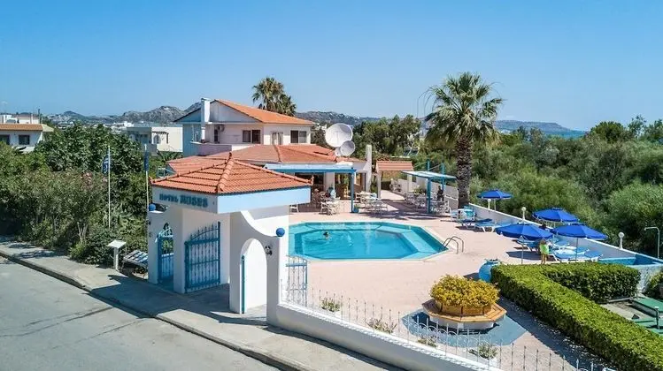 Hotel Muses - Dış Mekan