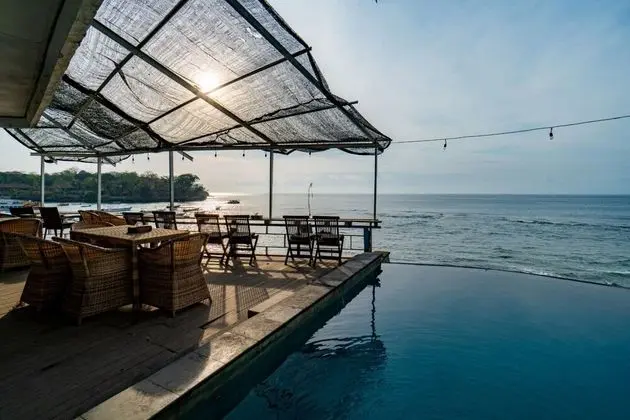 Mushroom Beach Bungalow - Öne Çıkan Resim
