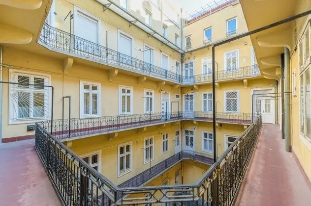 Music Academy Bedroom Suite