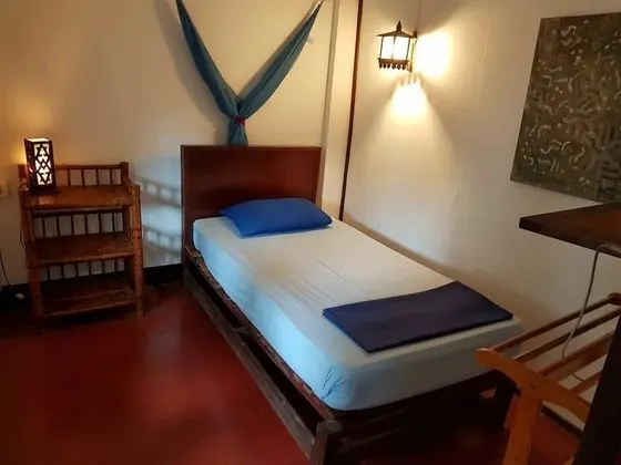 Mut Mee Garden Guest House - Oda