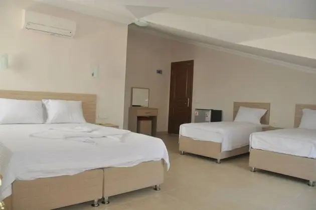 Mut Hotel - Oda