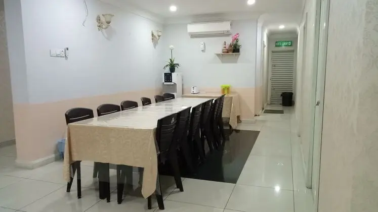 Hotel Mutiara KGMMB