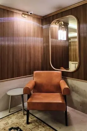 MUZE Hotel - Lobi
