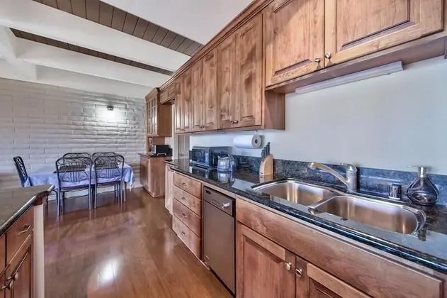 Mv26: Waterfront Tahoe Keys Condo Long Term Only - Mutfak