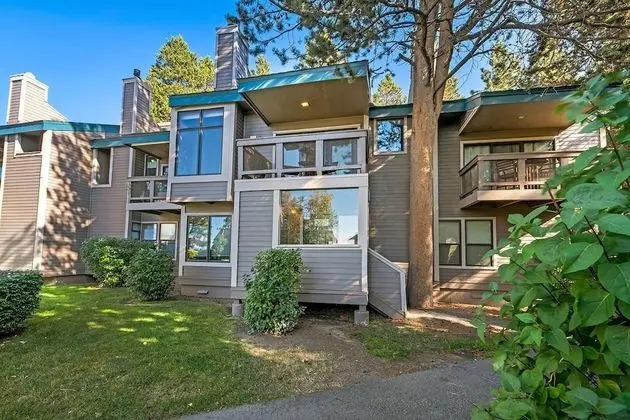 Mv32: Lakeland Village Luxury Condo With Great Amenities