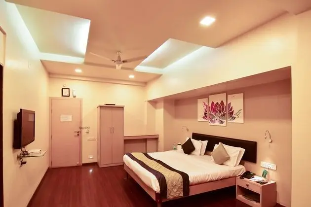 MY BIZZ HOTEL