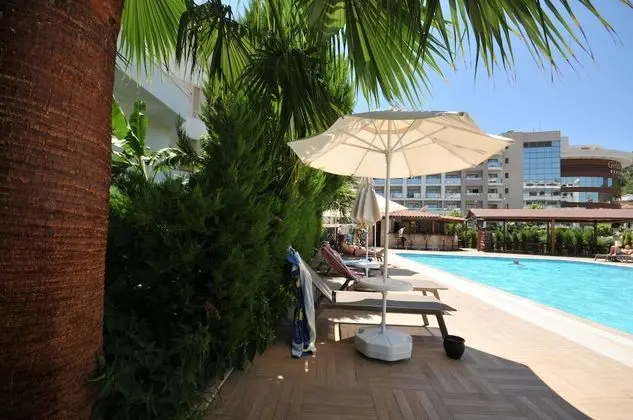 Hotel My Dream - Havuz