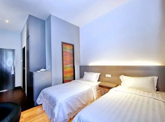 MY DREAM HOTEL