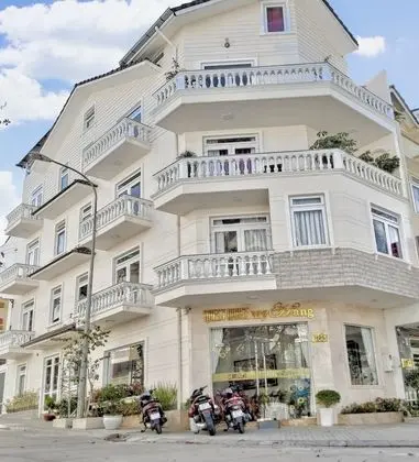 My Hang Hotel