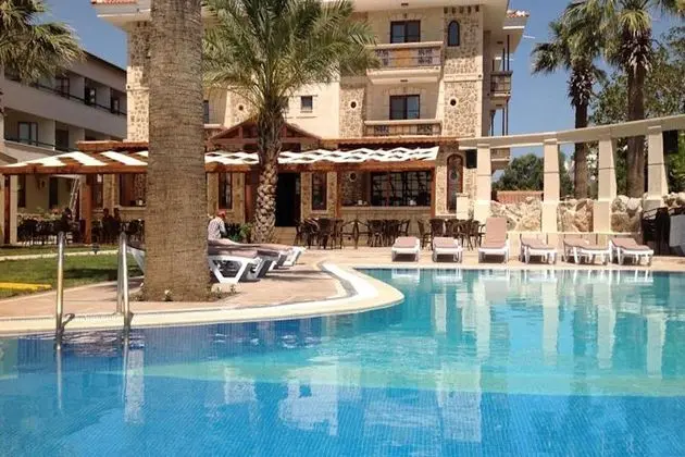 My Marina Select Hotel - Havuz