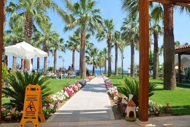 My Marina Select Hotel - Plaj