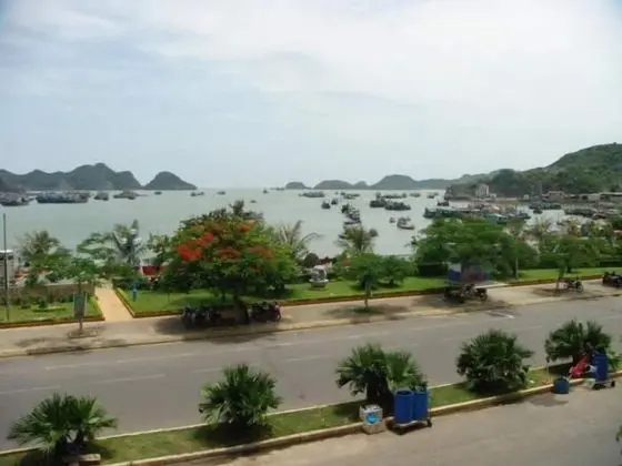 My Ngoc Hotel Catba