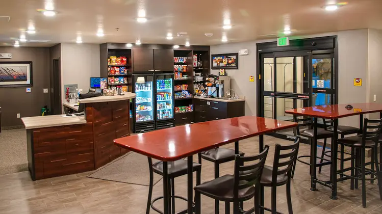 My Place Hotel - Carson City NV - Lobi