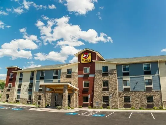 My Place Hotel - Midland
