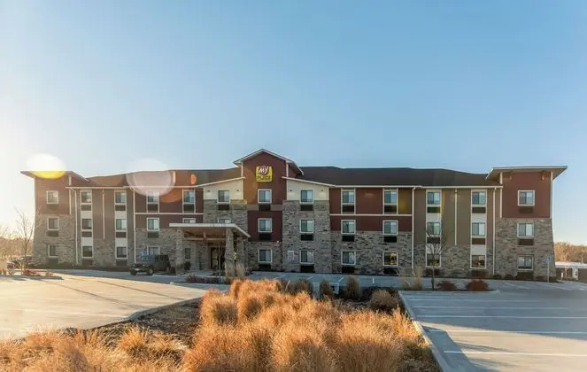 MY PLACE HOTEL-OVERLAND PARK