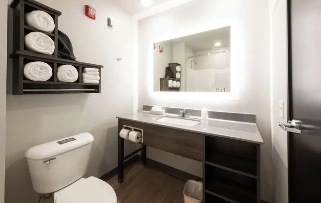 MY PLACE HOTEL-PHOENIX WEST/AVONDALE
