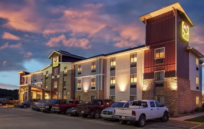 MY PLACE HOTEL-PITTSBURGH NORTH/MONACA