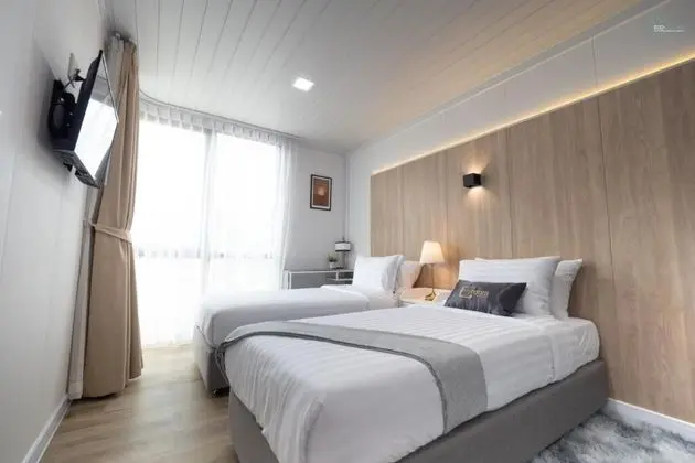 My Room by Sermsub - Öne Çıkan Resim