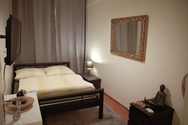 My Sweet Home Apartment Düsseldorf K153 - Oda
