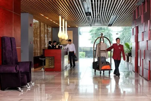 My Way Hotel & Residence - Lobi