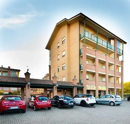 Myhouse Inn Leumann