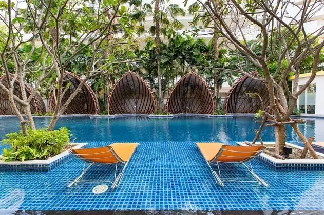 Mykonos Beach Apartment - Havuz