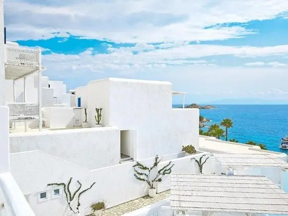 Mykonos Blu, Grecotel Exclusive Resort