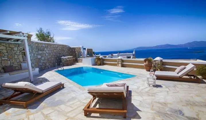 Mykonos Hippy Luxury