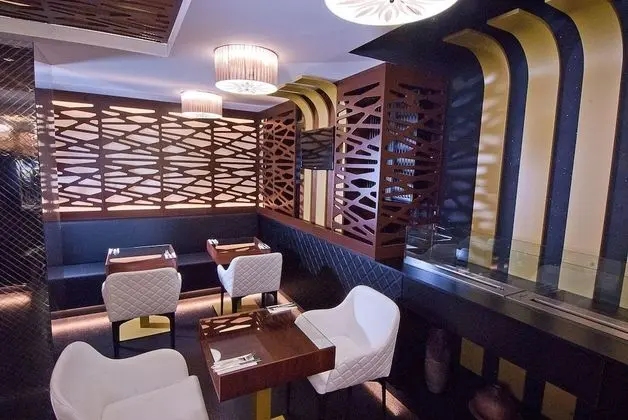 Myo Hotel Mysterius - Yerinde Yemek