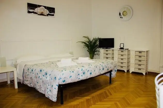 MyRoom CenterStation - Oda