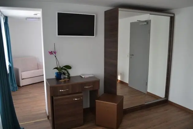 Myrsini Hotel - Oda Düzeni