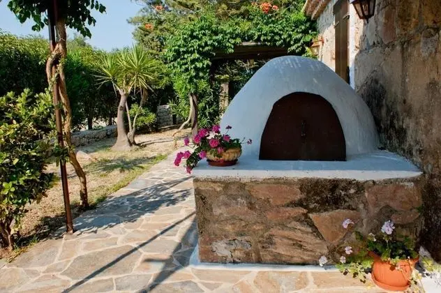 Myrties stone houses - Dış Mekan
