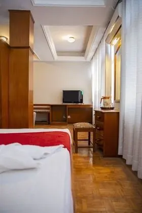 Mystic Homes Hotel and Apartments - Oda